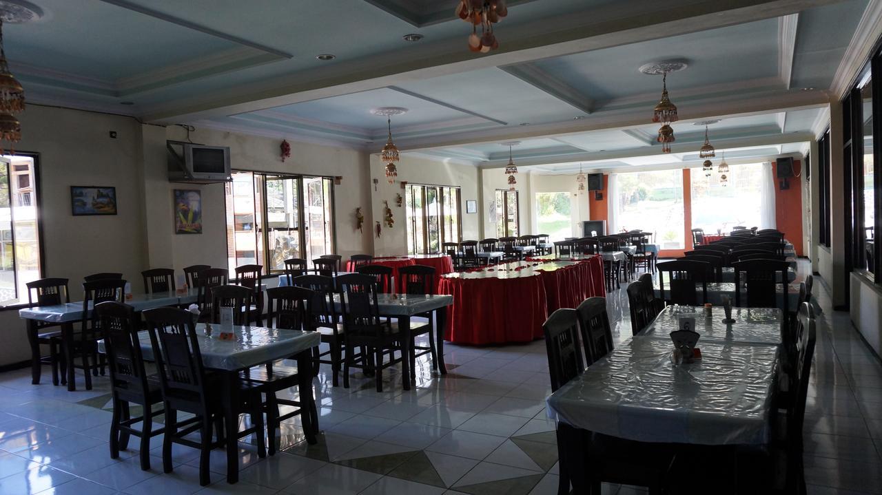 Hotel Surya Indah Batu Malang Εξωτερικό φωτογραφία