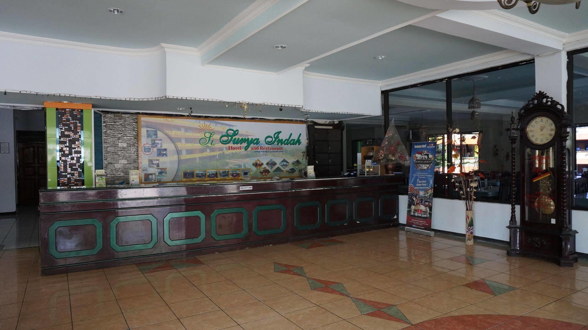 Hotel Surya Indah Batu Malang Εξωτερικό φωτογραφία